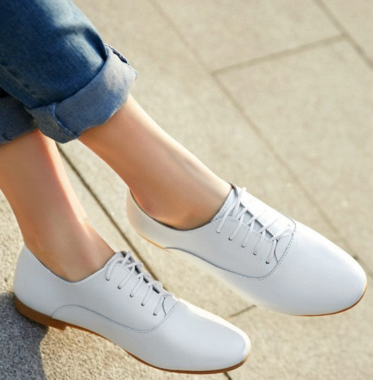 Women Lace-Up Oxford Shoes